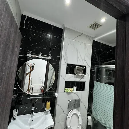 Ioanis Deluxe House