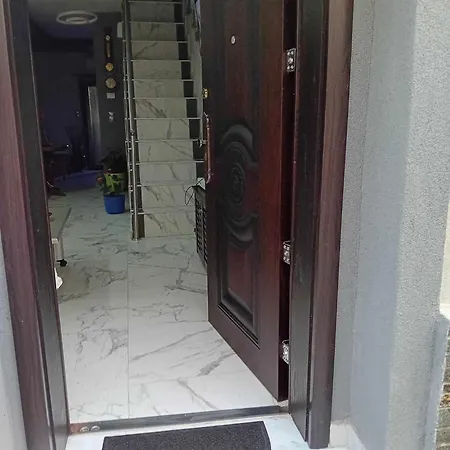 Ioanis Deluxe House